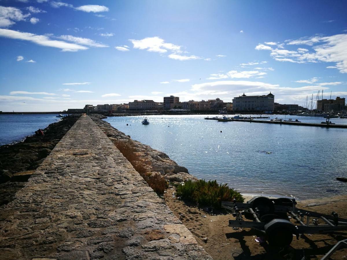 Rivamare Loft Seaside By Picasa Sicilia - Sea & Ortigia View Lägenhet Syrakusa Exteriör bild